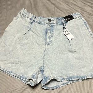 Light denim shorts